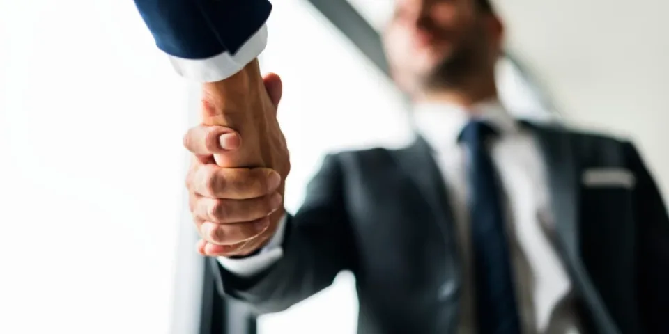 Integracja sprawozdania CBAM z raportowaniem ESG i CSRD